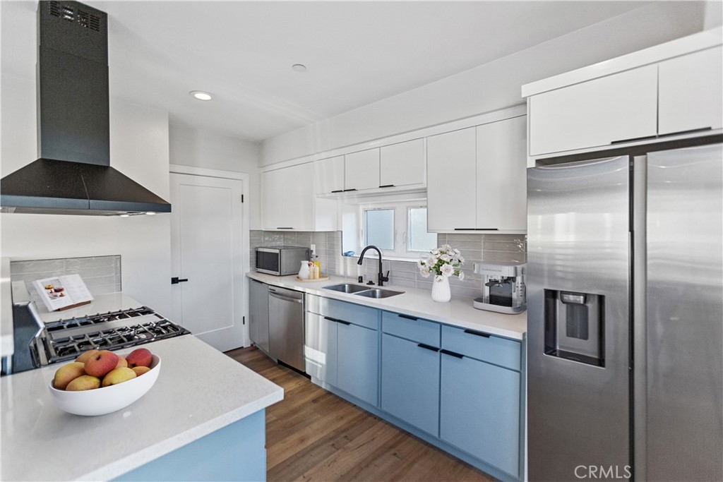 1724 Menlo Avenue Property Photo 4