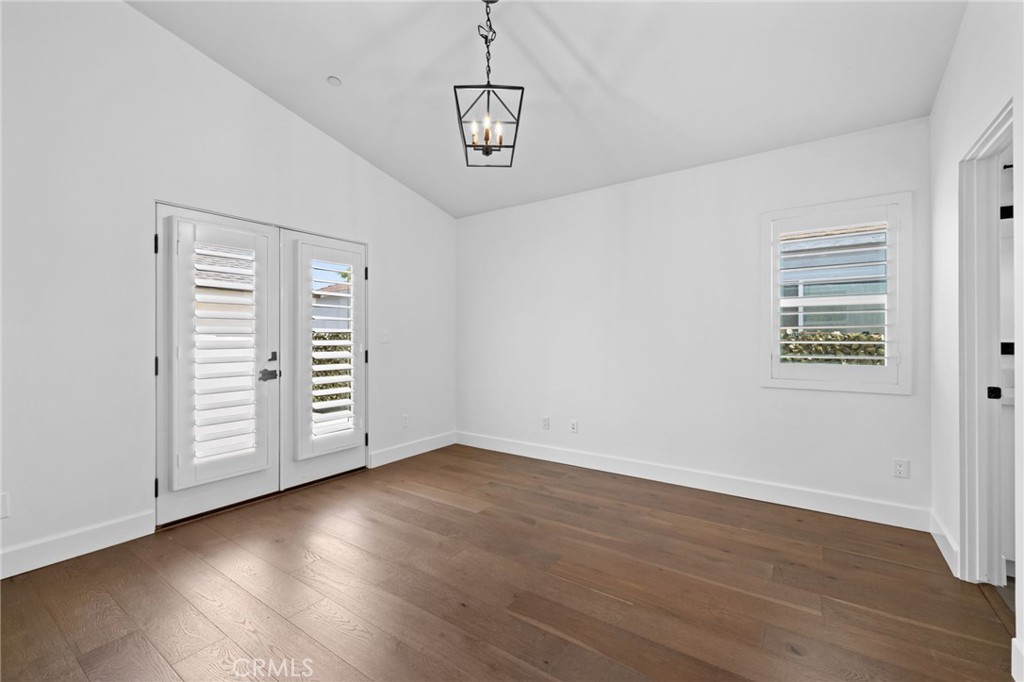 827 N Lamer Property Photo 23