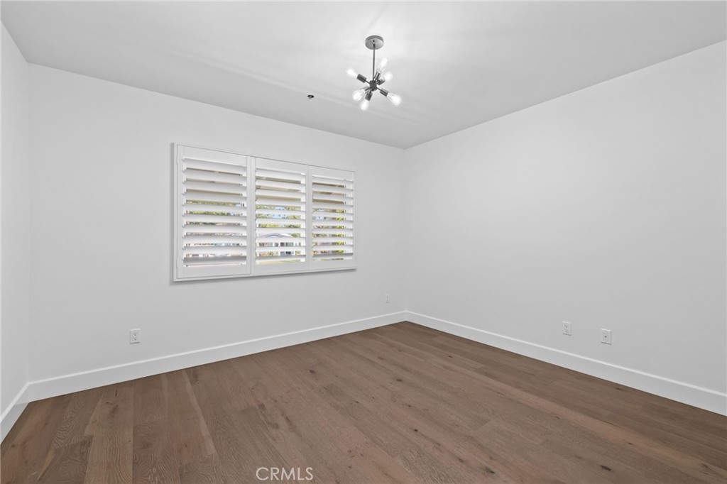 827 N Lamer Property Photo 27