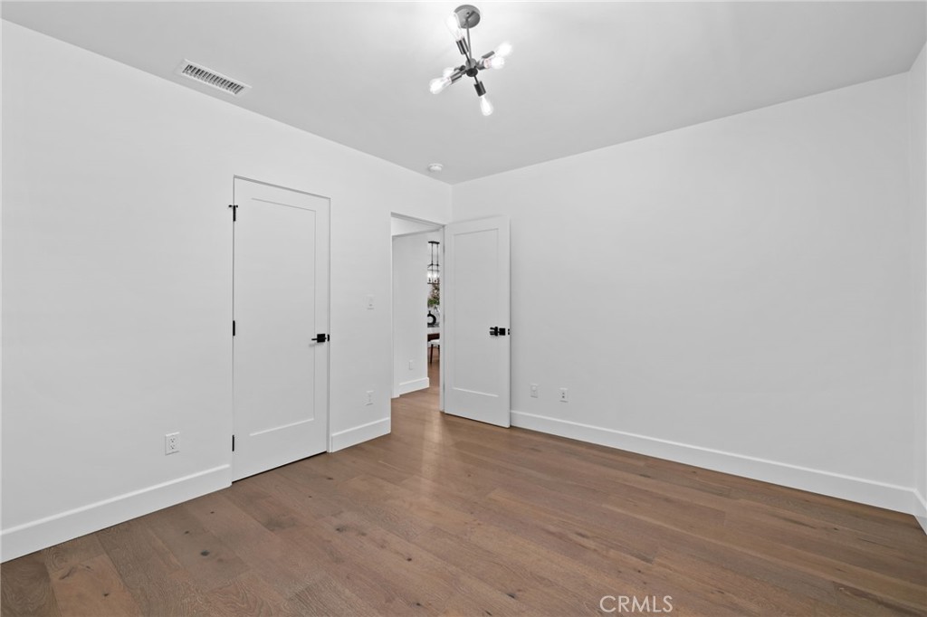 827 N Lamer Property Photo 28
