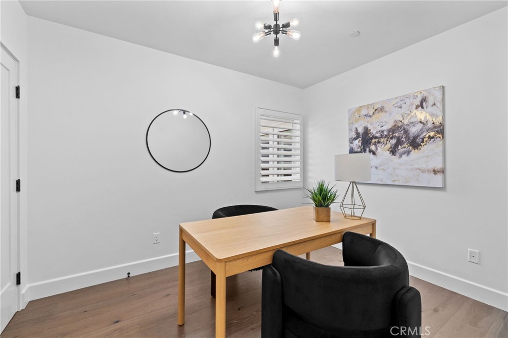 827 N Lamer Property Photo 29