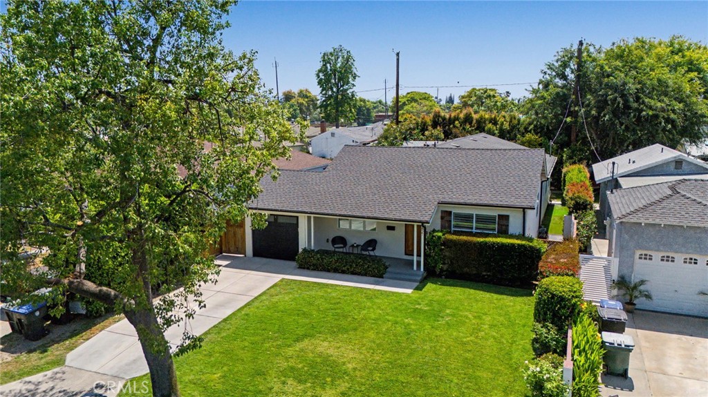 827 N Lamer Property Photo 36