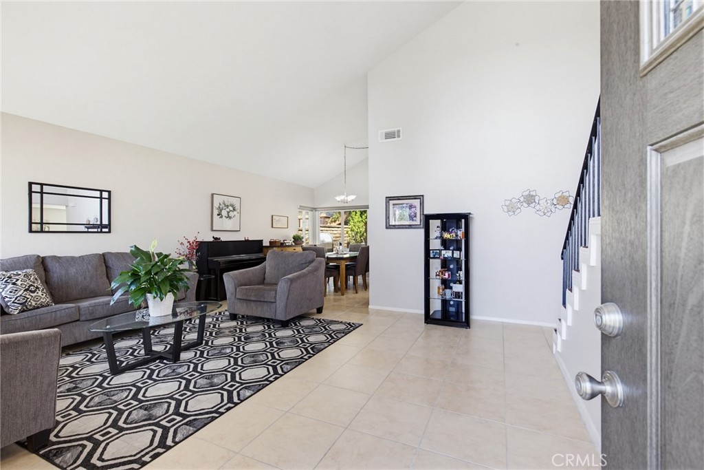 27923 Redwood Glen Road Property Photo 4