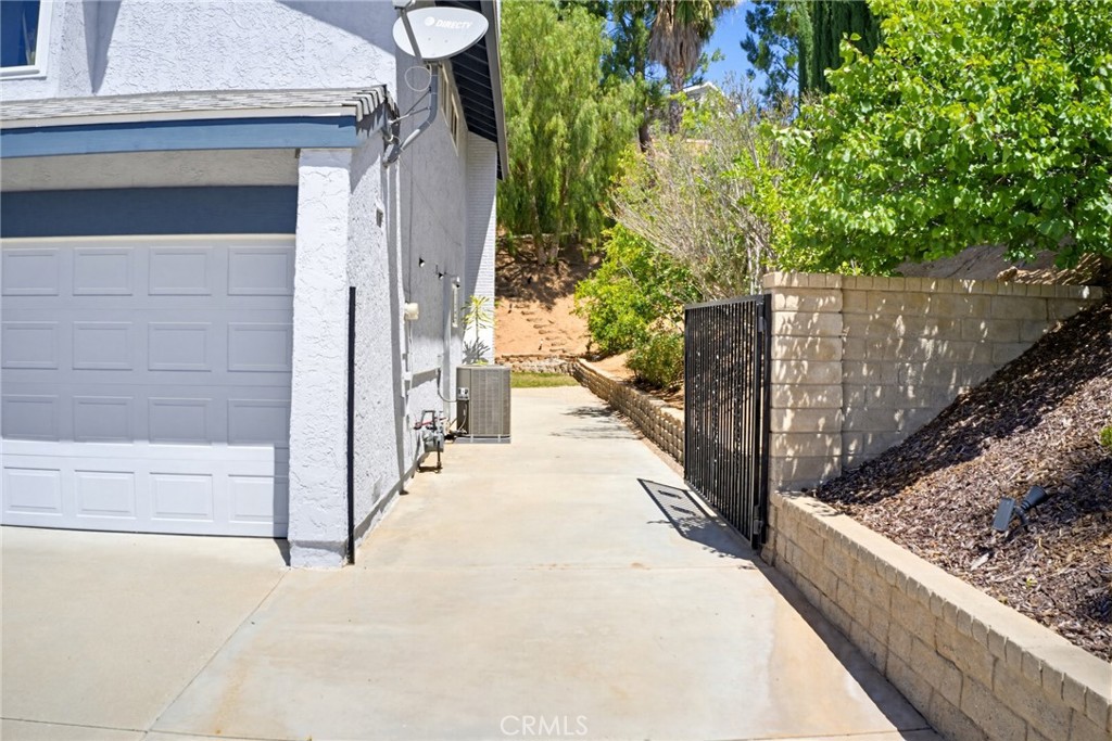 27923 Redwood Glen Road Property Photo 35