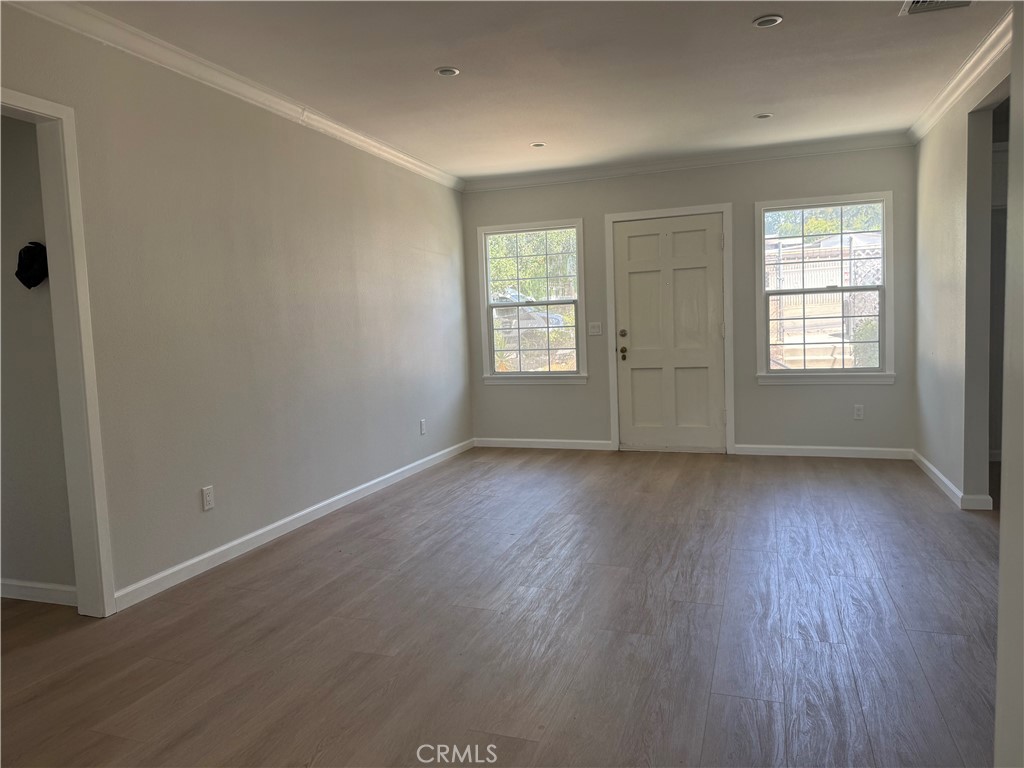 10260 Marcus Property Photo 9