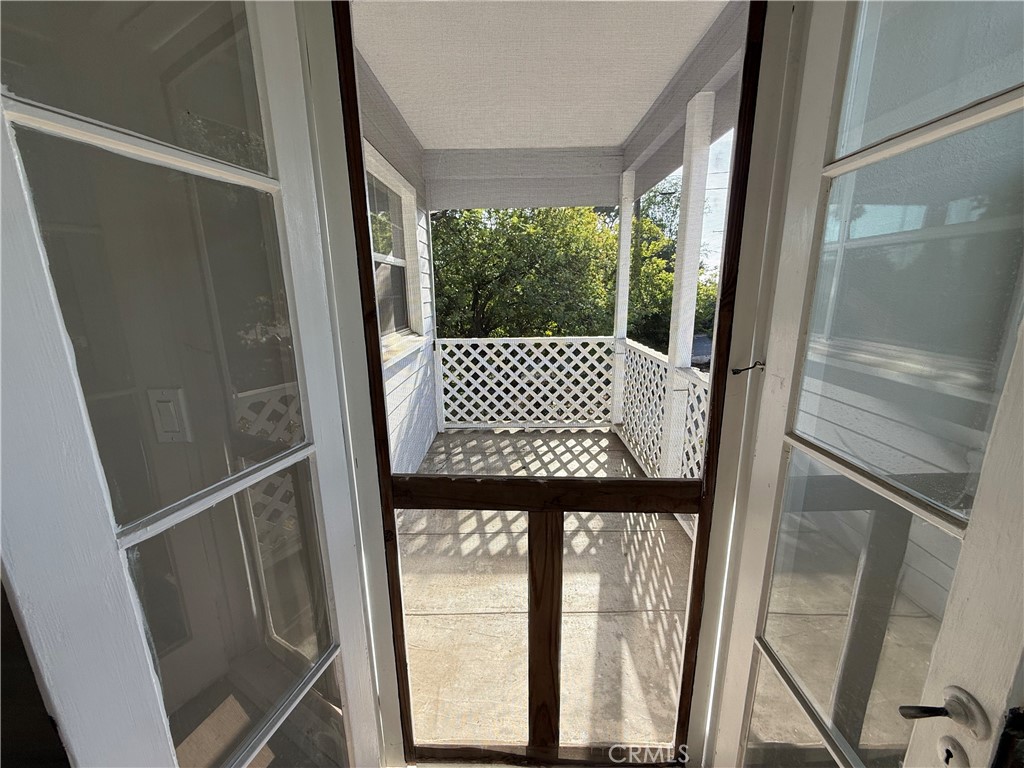 10260 Marcus Property Photo 28