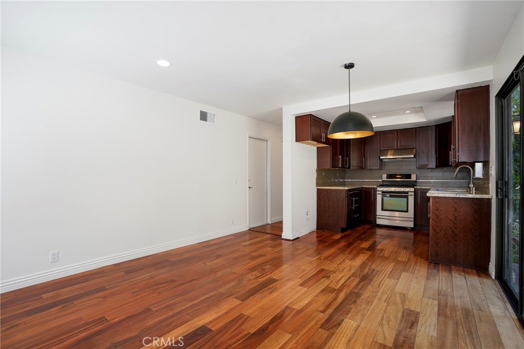 6820 Eaglehaven Lane Property Photo 8