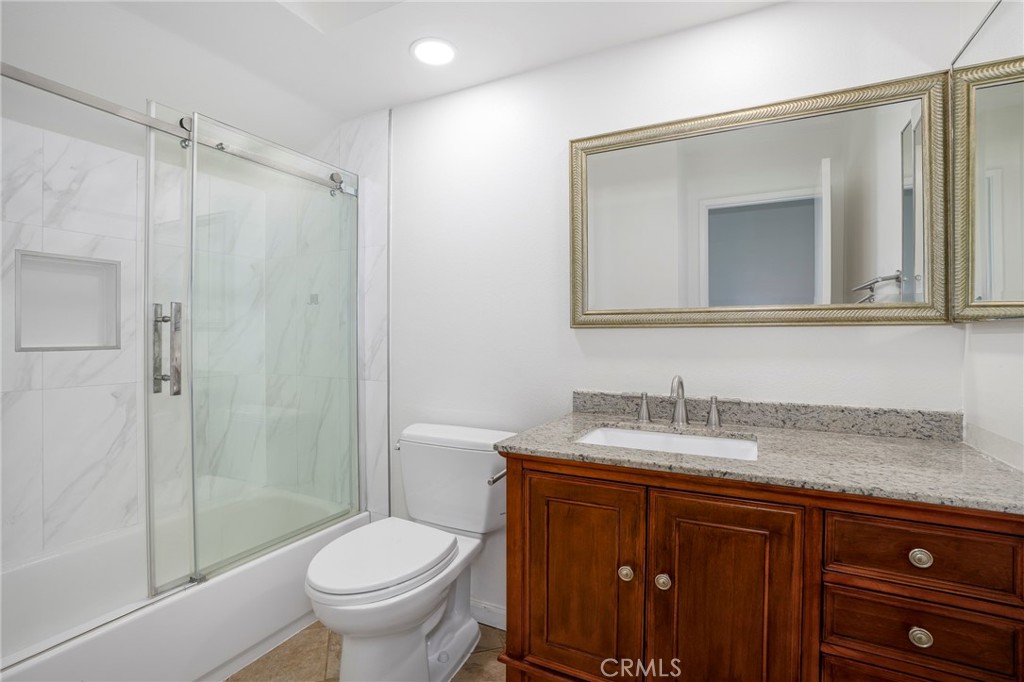 6820 Eaglehaven Lane Property Photo 15