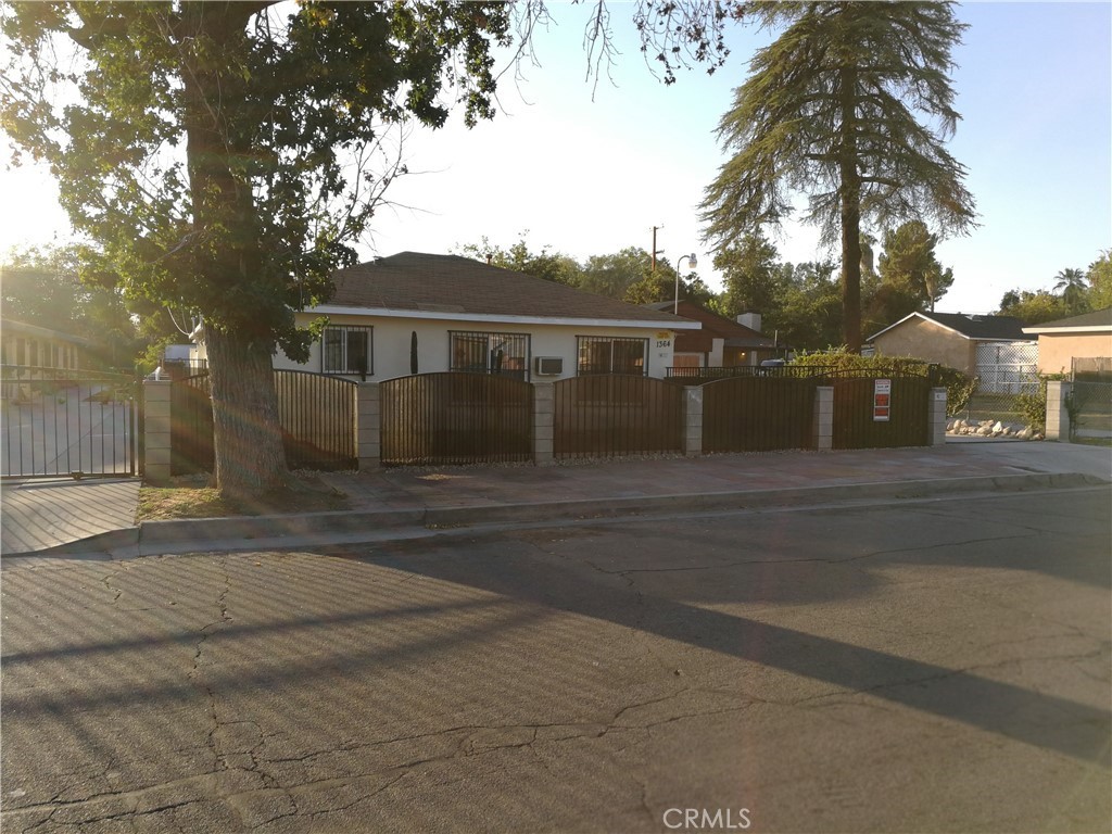 1364 Bell Street Property Photo 1