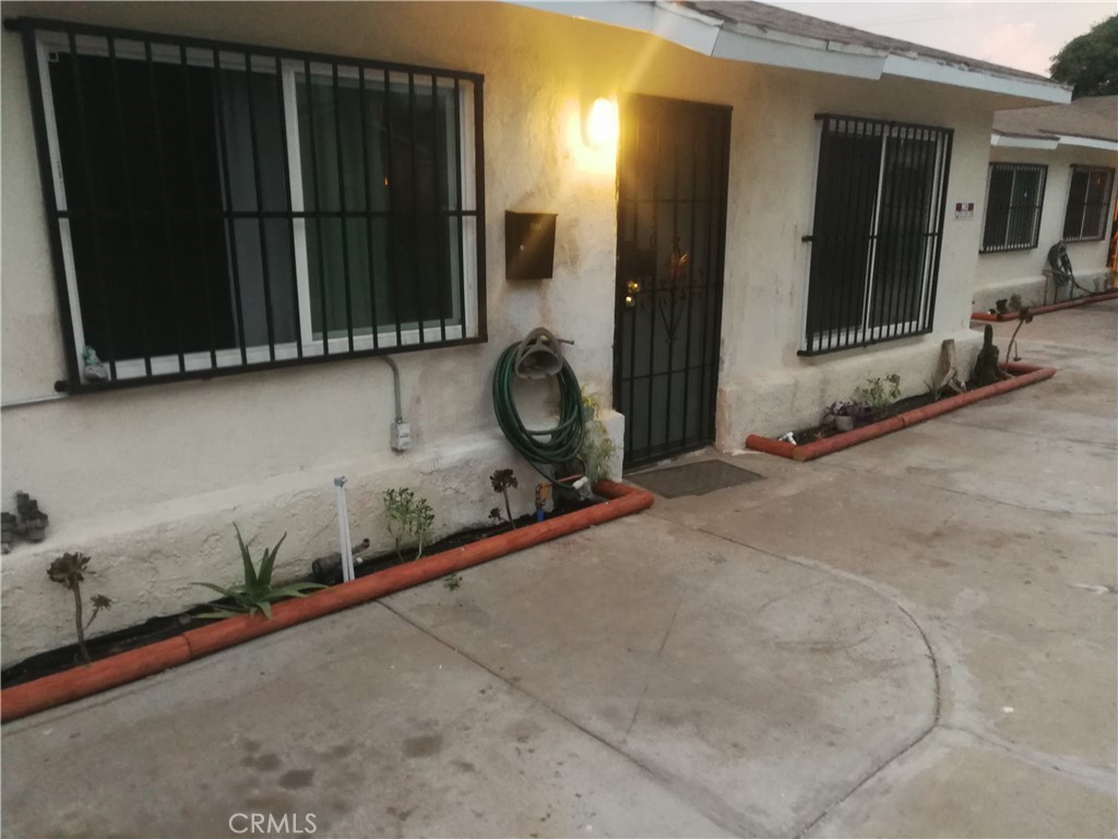 1364 Bell Street Property Photo 2