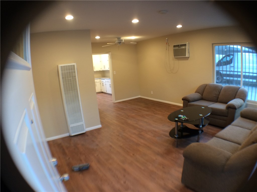 1364 Bell Street Property Photo 8