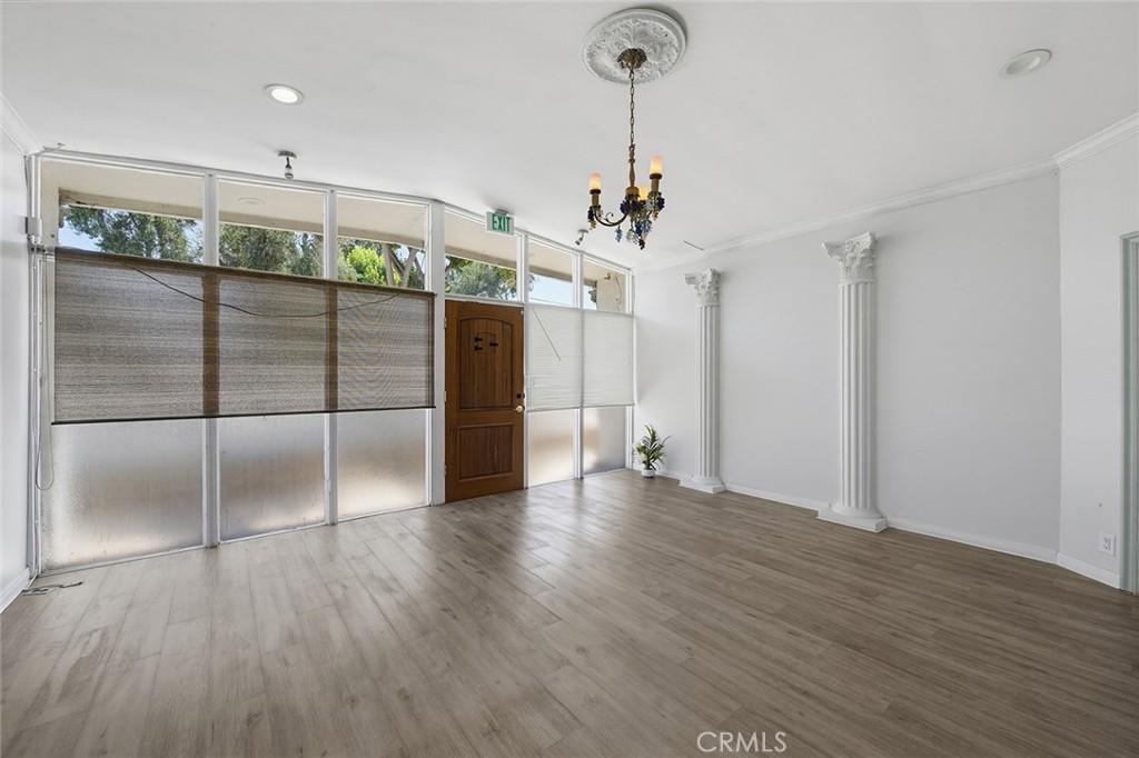 11128 Whittier Boulevard Property Photo 12
