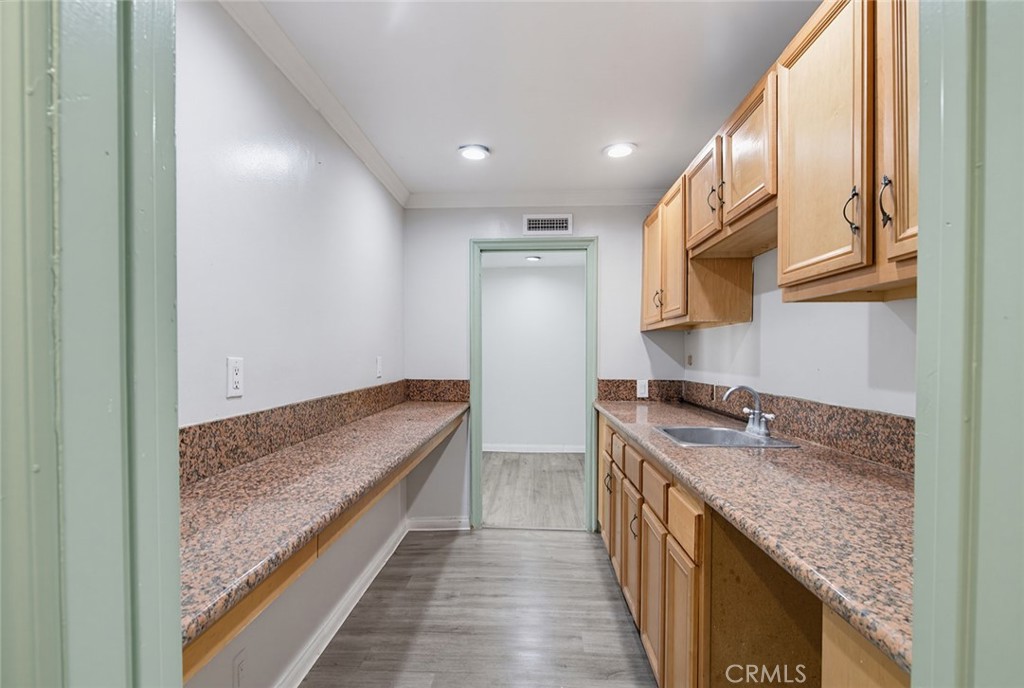 11128 Whittier Boulevard Property Photo 21