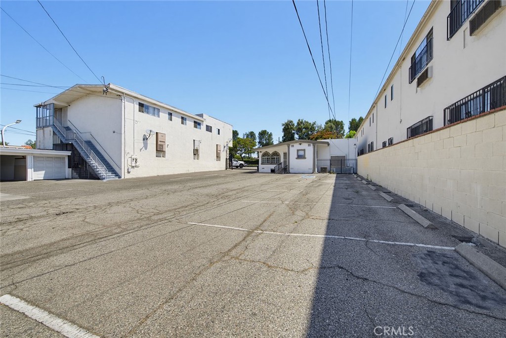 11128 Whittier Boulevard Property Photo 41