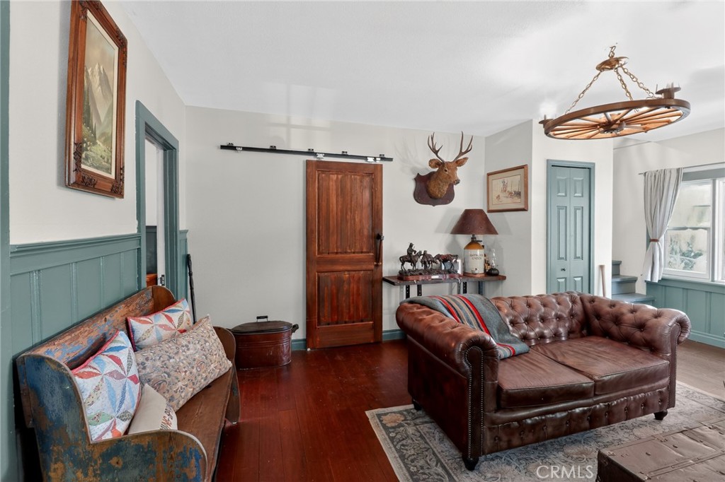 2775 View Property Photo 11