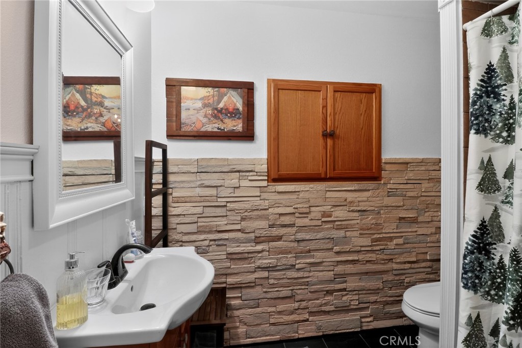2775 View Property Photo 25