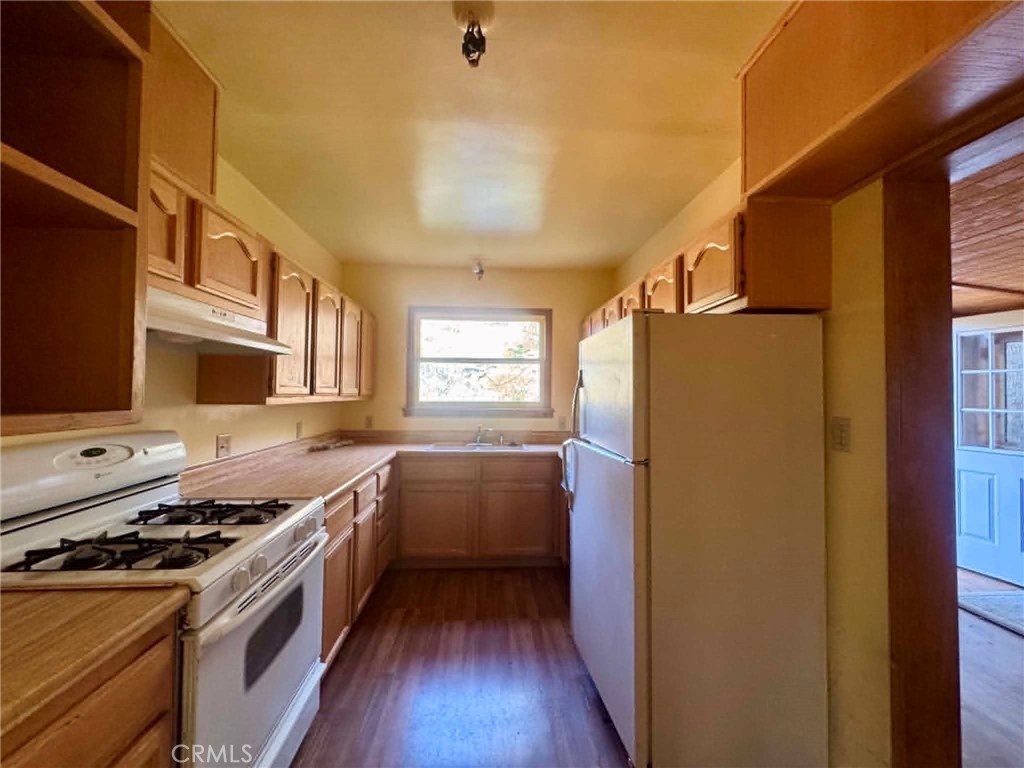 7916 Glenties Lane Property Photo 14