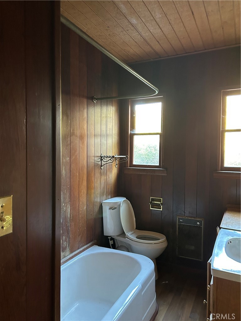 7916 Glenties Lane Property Photo 18