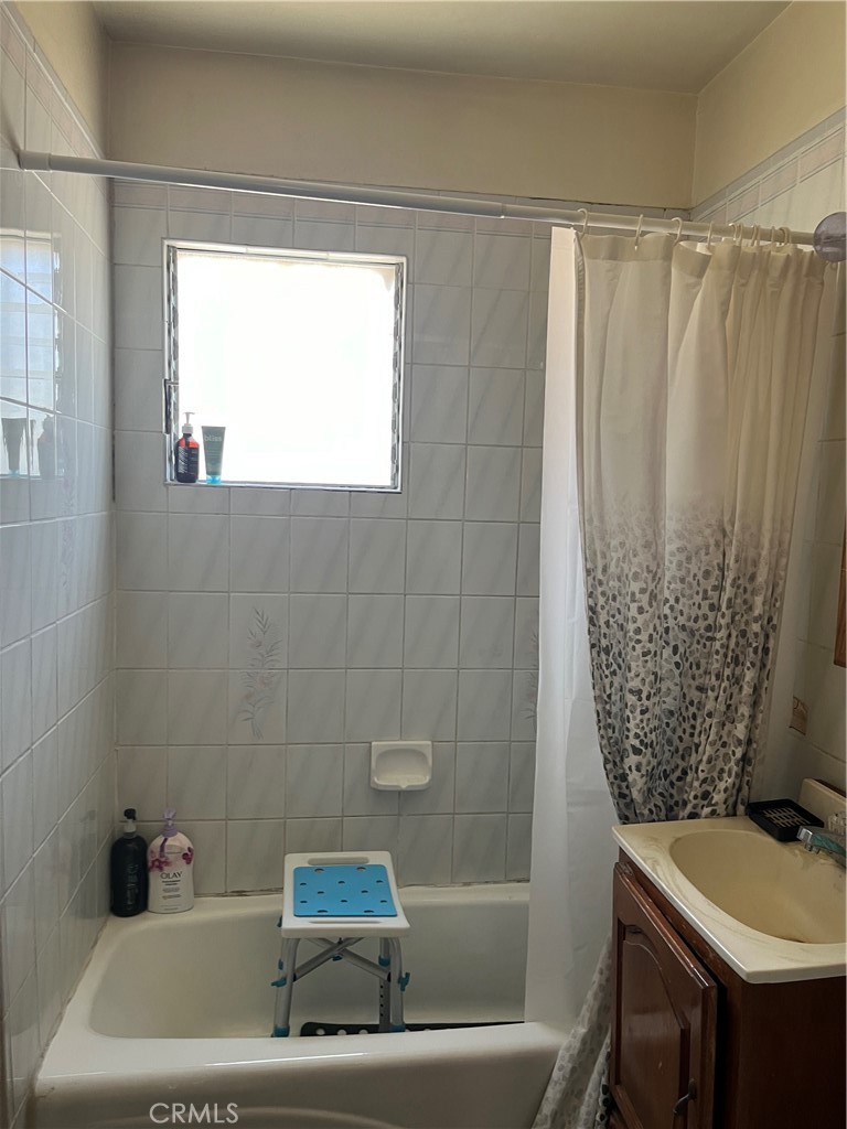 11550 Kamloops Property Photo 2
