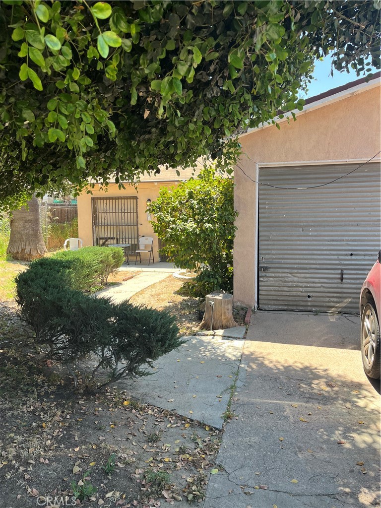 11550 Kamloops Property Photo 3