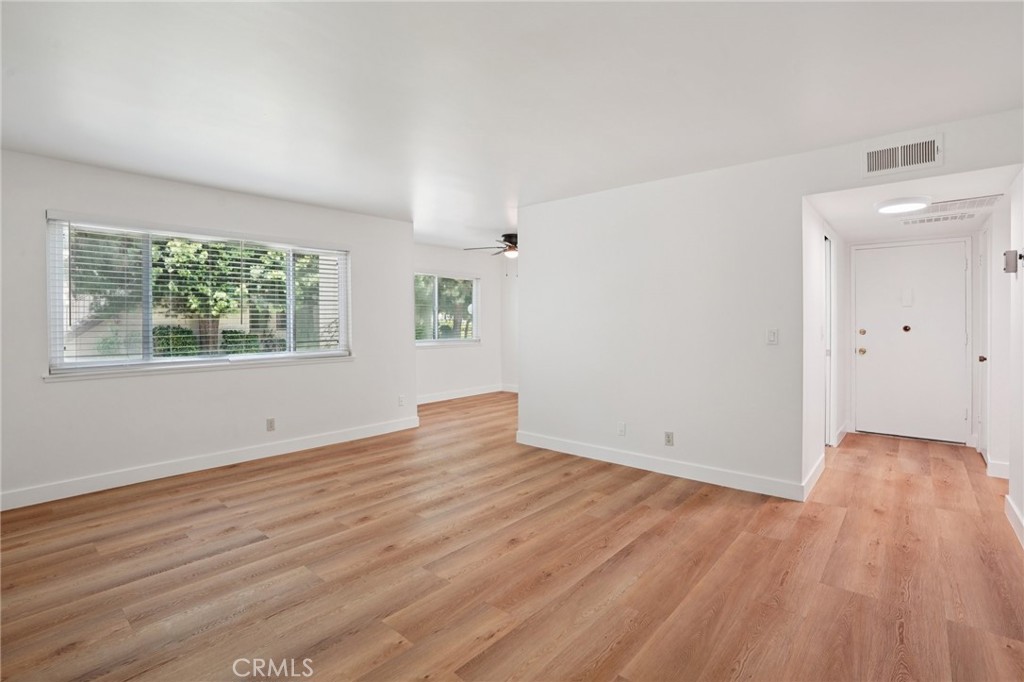 11813 Runnymede Street 27 Property Photo 9