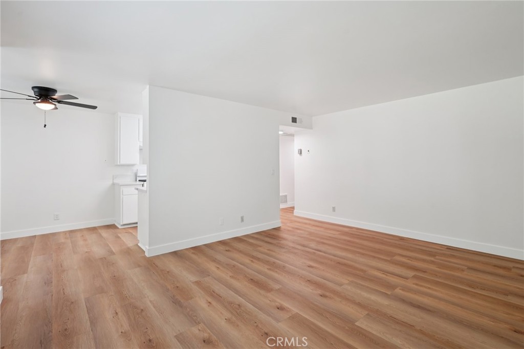 11813 Runnymede Street 27 Property Photo 10