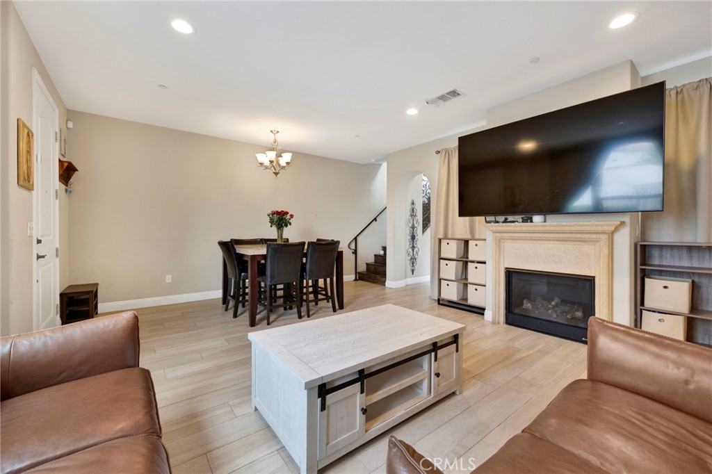 7021 Passons Boulevard Property Photo 6