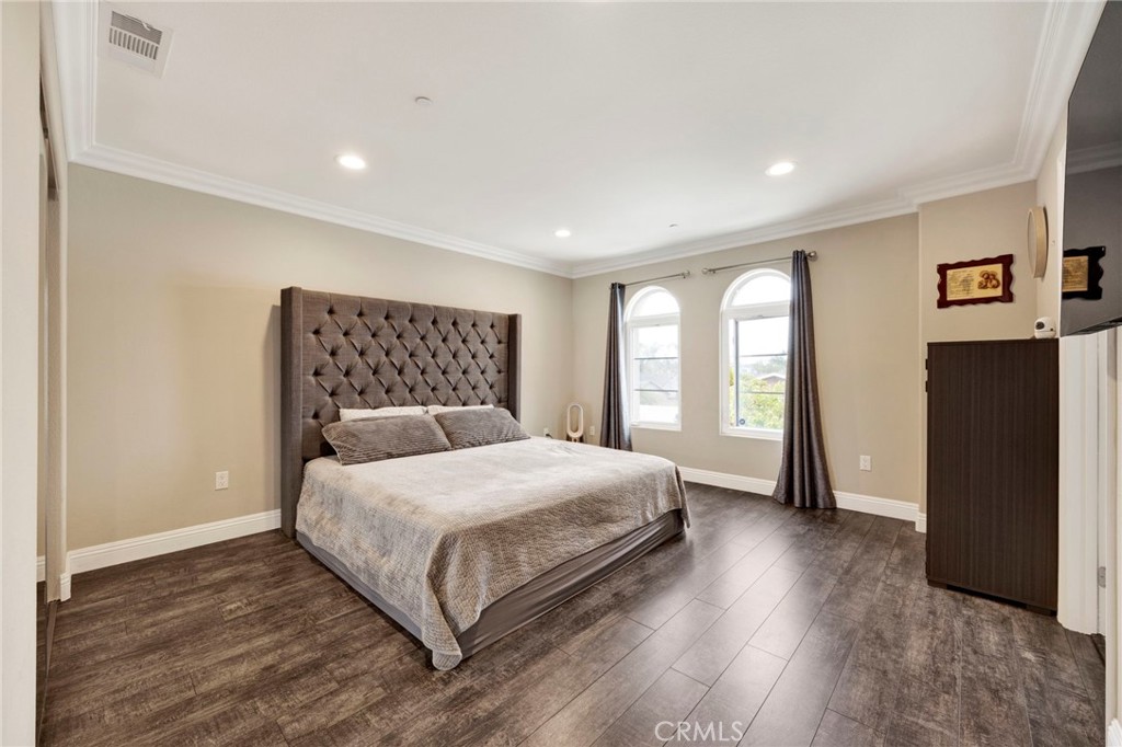 7021 Passons Boulevard Property Photo 14
