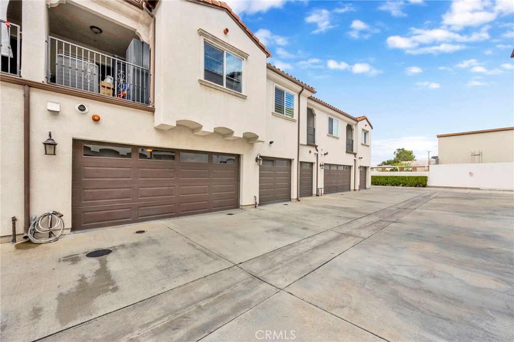 7021 Passons Boulevard Property Photo 25