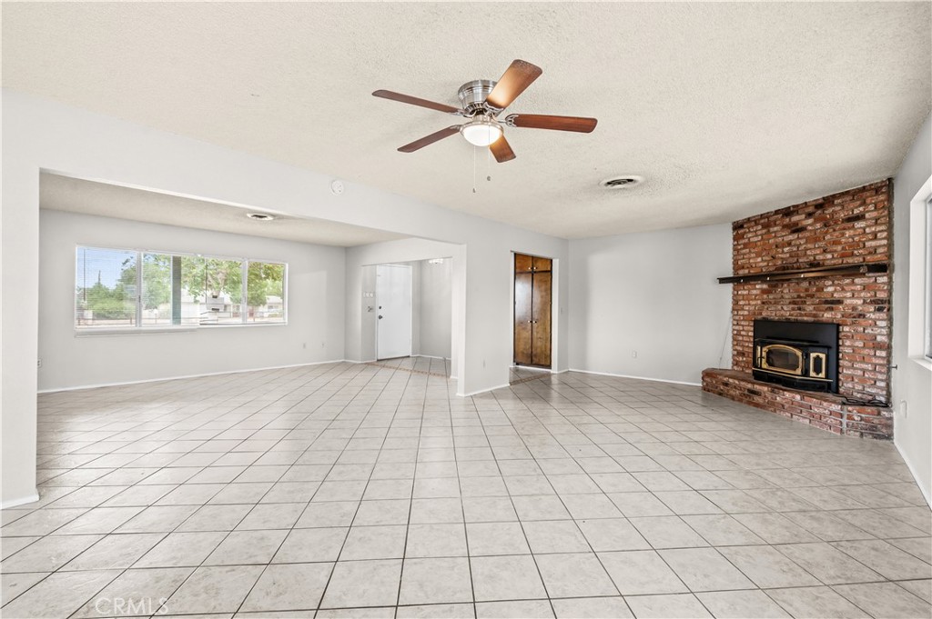 13755 Mohawk Rd Property Photo 11
