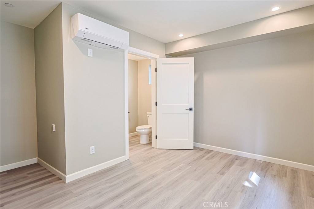 5257 Harmony Property Photo 7