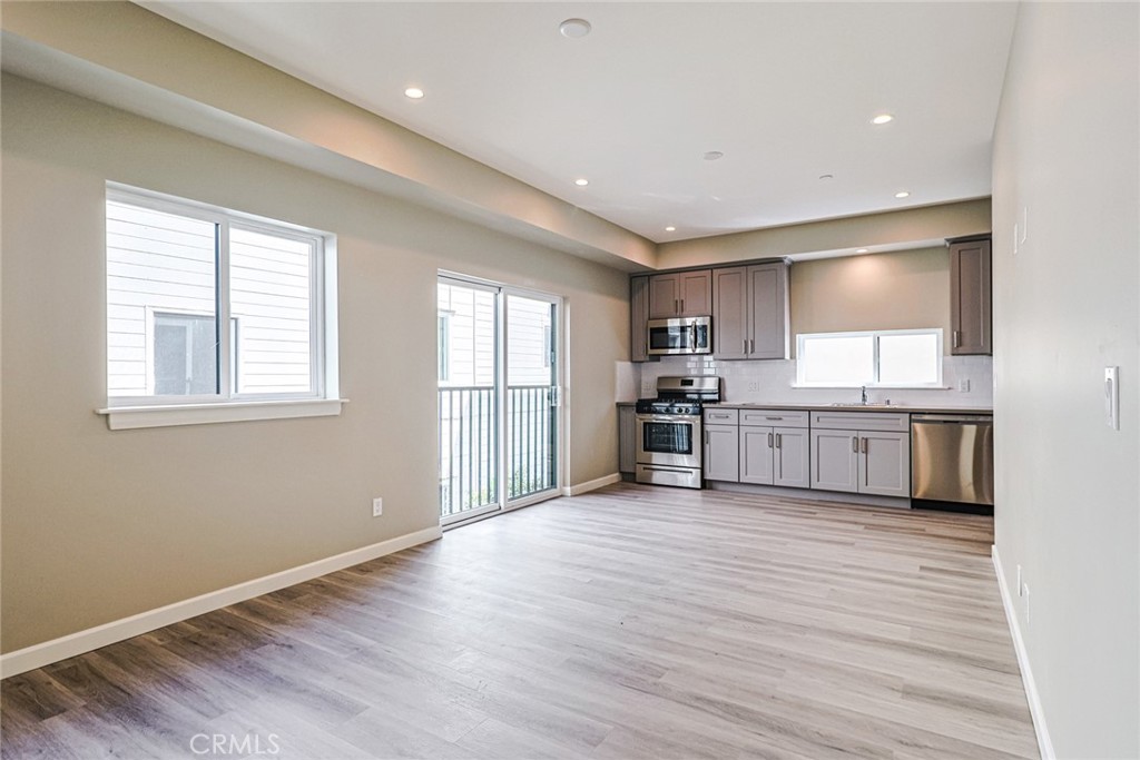 5257 Harmony Property Photo 14