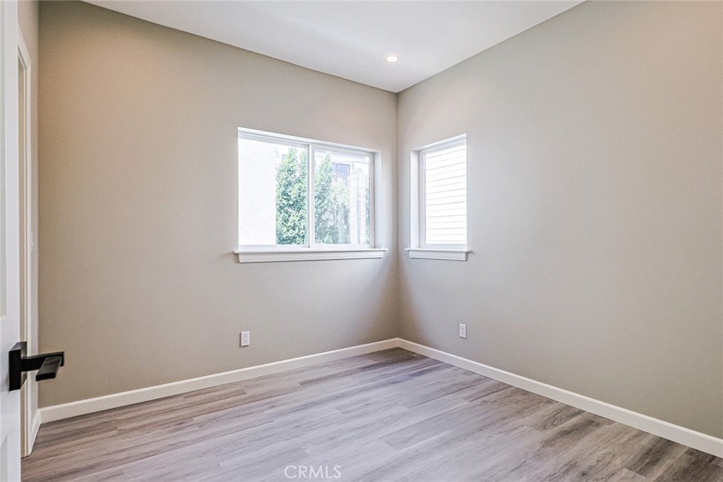 5257 Harmony Property Photo 19