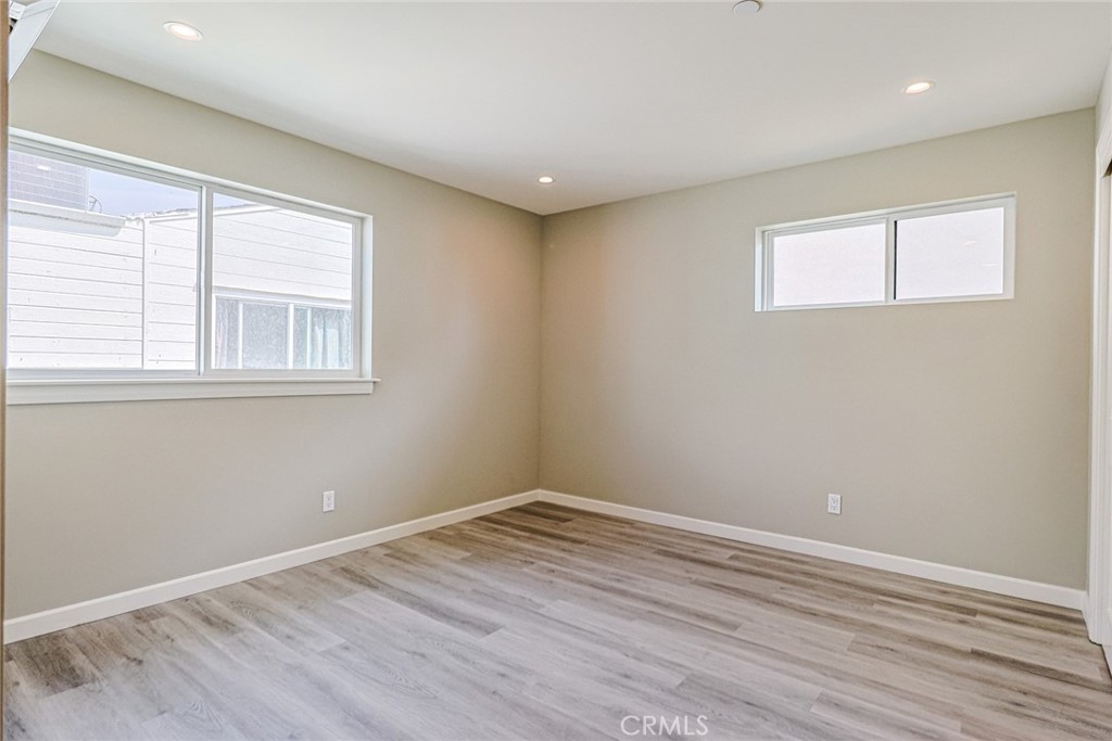 5257 Harmony Property Photo 32