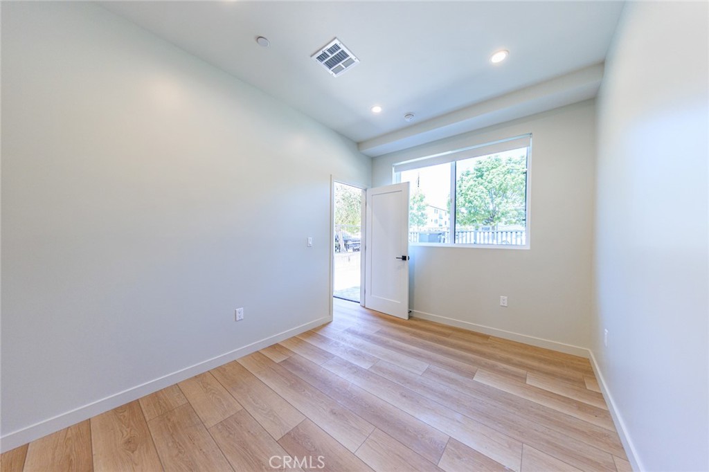 6094 La Prada Property Photo 5