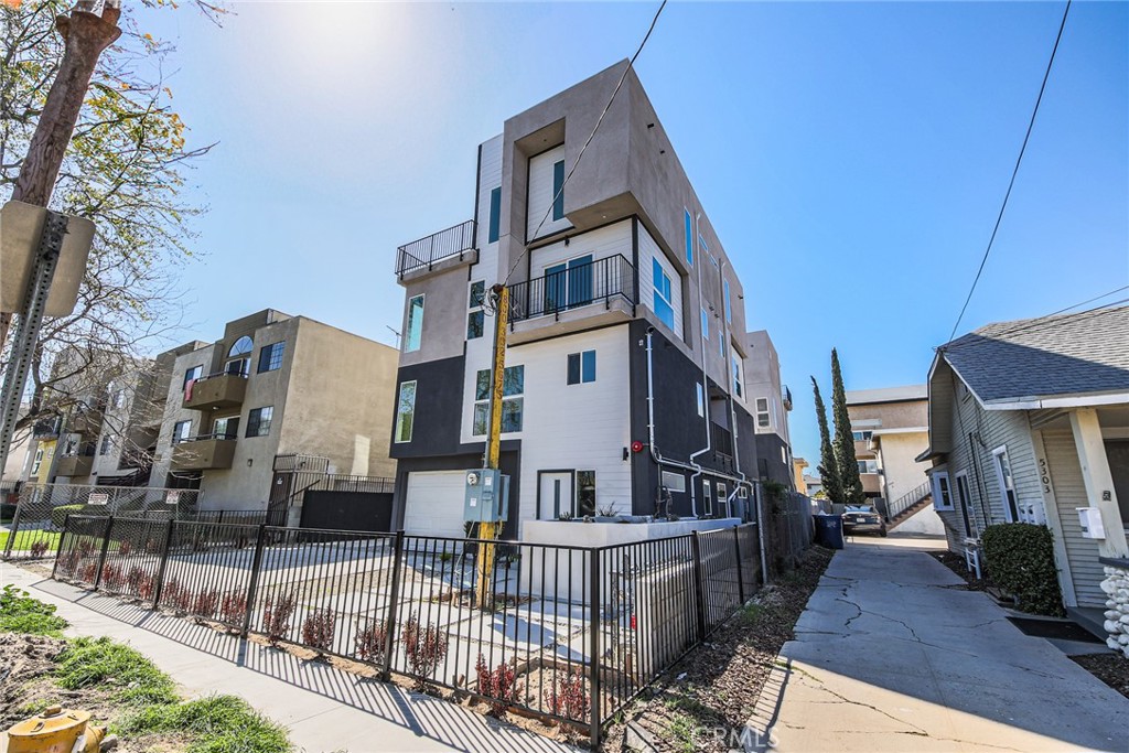 5265 Cartwright Avenue #5263 Property Photo 11