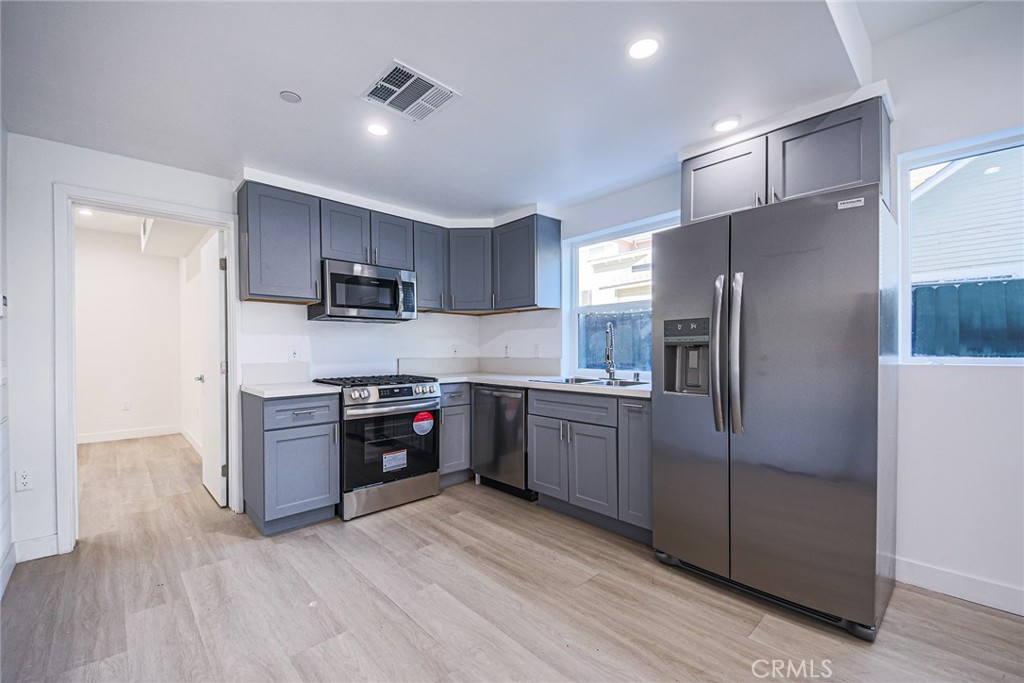 5265 Cartwright Avenue #5263 Property Photo 19