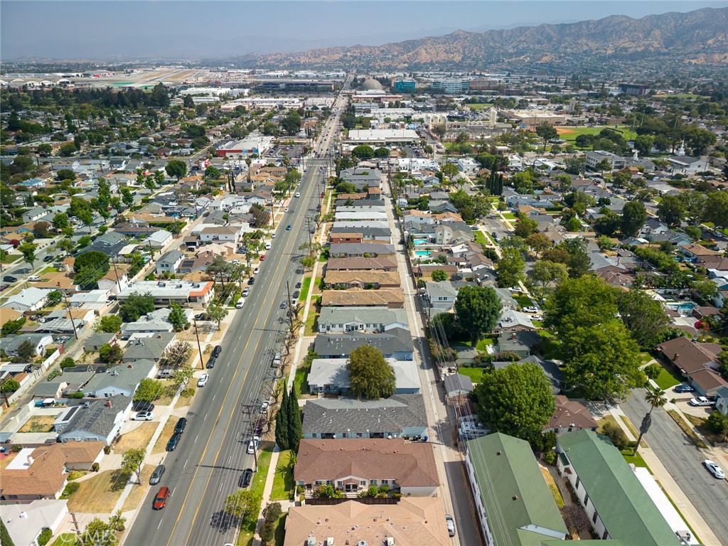 1820 N Hollywood Property Photo 11
