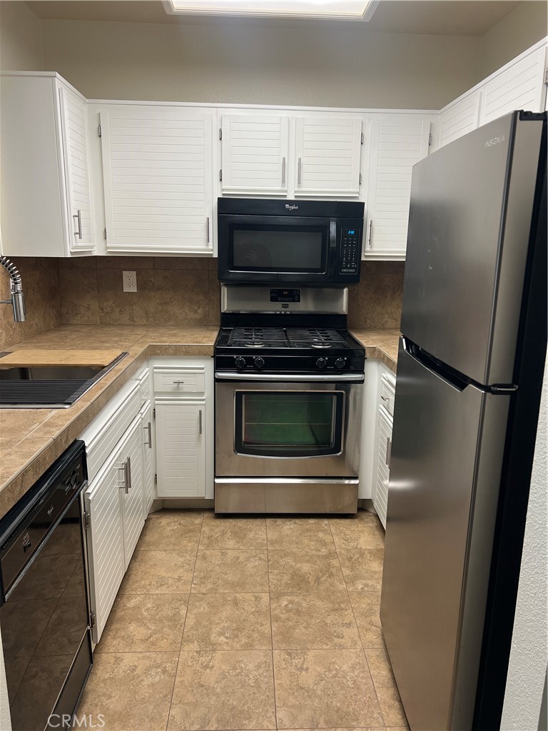 24151 Unit 345 Del Monte Property Photo 9