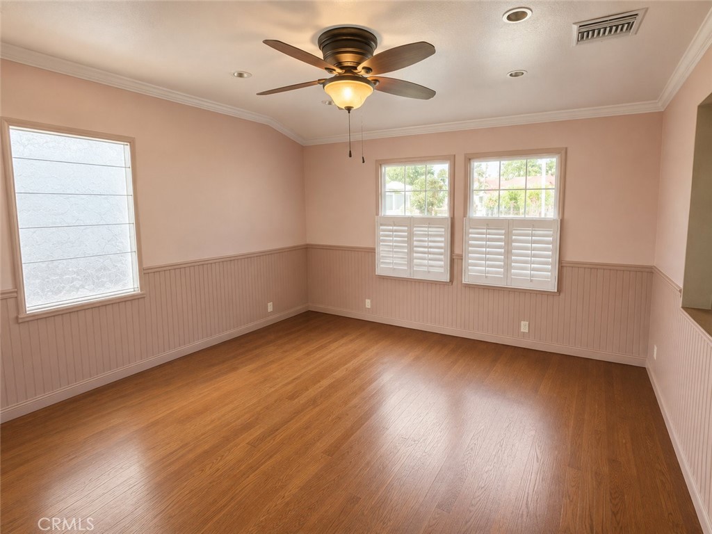 331 N Reese Property Photo 4