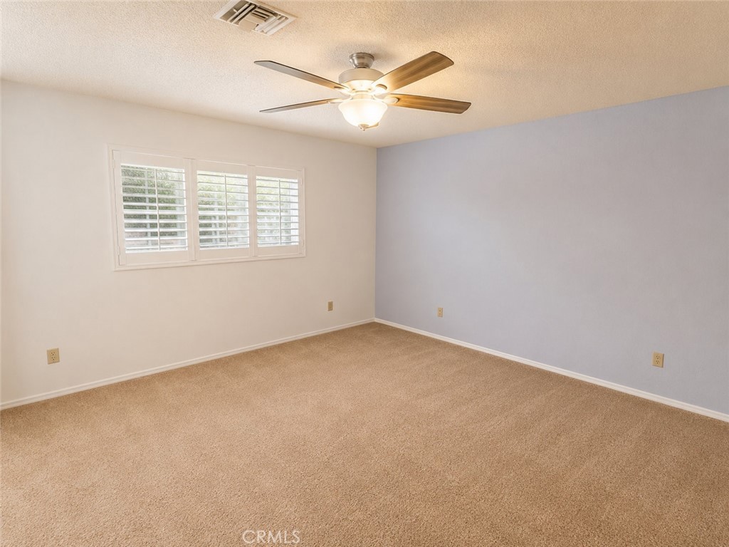 331 N Reese Property Photo 15