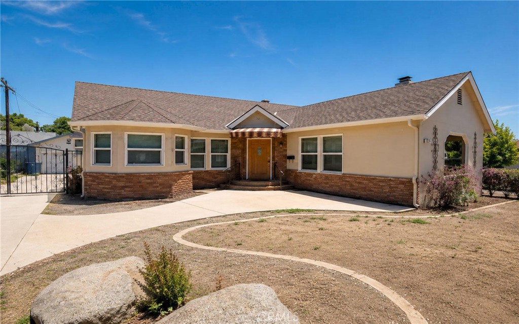 232 E Weldon Property Photo 1