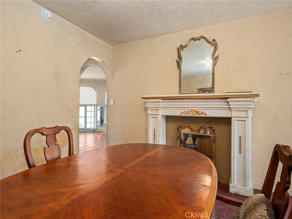 8618 La Tuna Canyon Road Property Photo 8