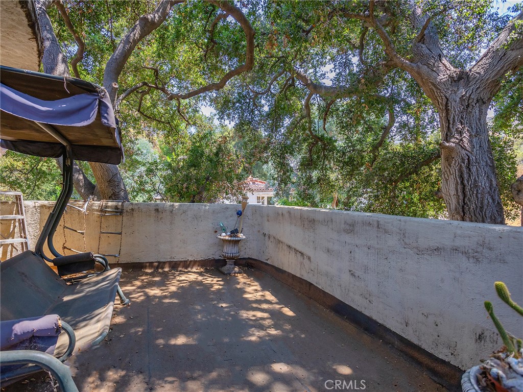 8618 La Tuna Canyon Road Property Photo 21