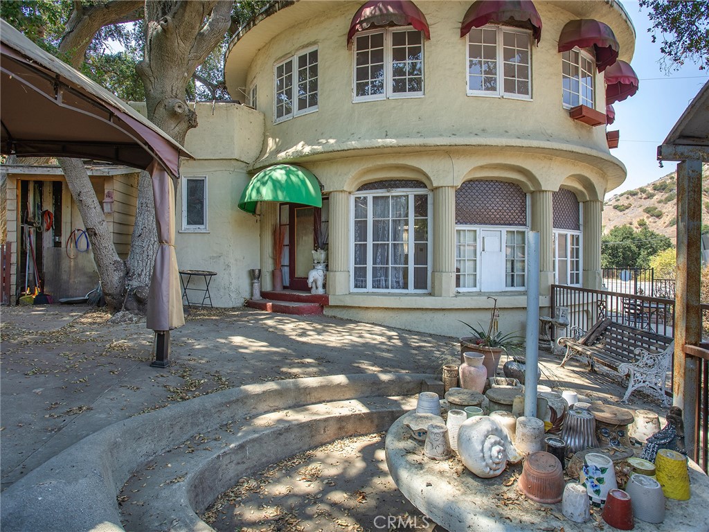 8618 La Tuna Canyon Road Property Photo 22