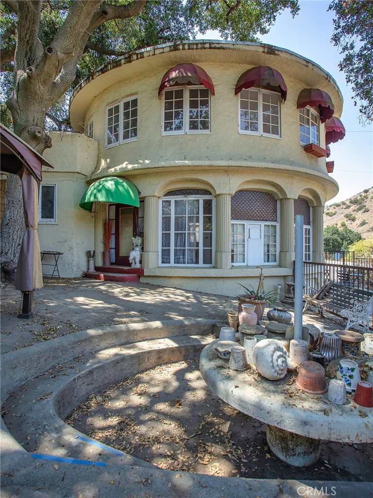 8618 La Tuna Canyon Road Property Photo 23