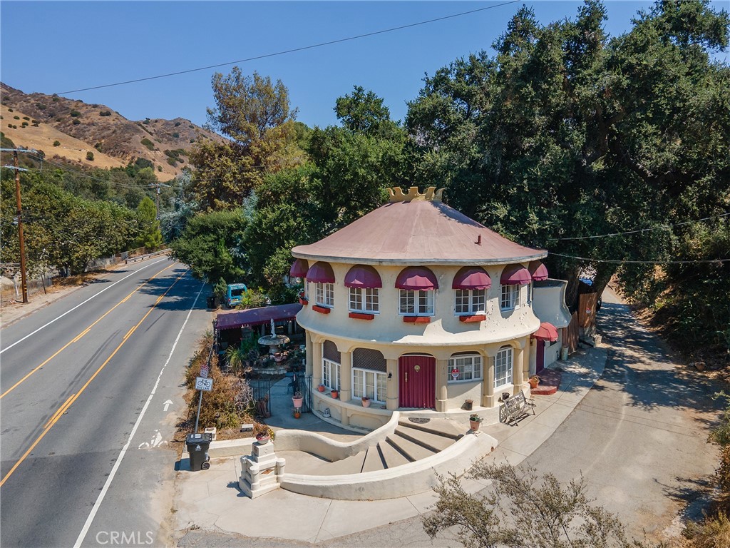 8618 La Tuna Canyon Road Property Photo 42