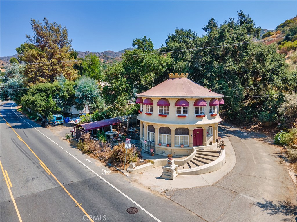8618 La Tuna Canyon Road Property Photo 44