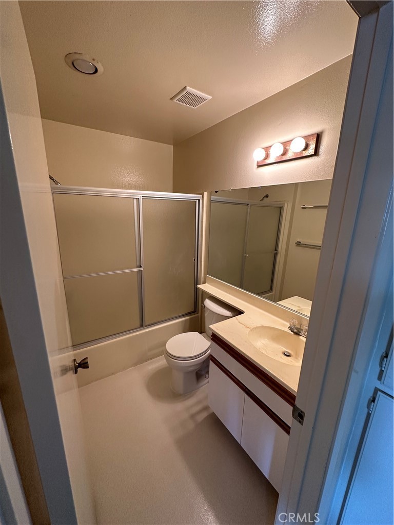 420 Milford Street Property Photo 17