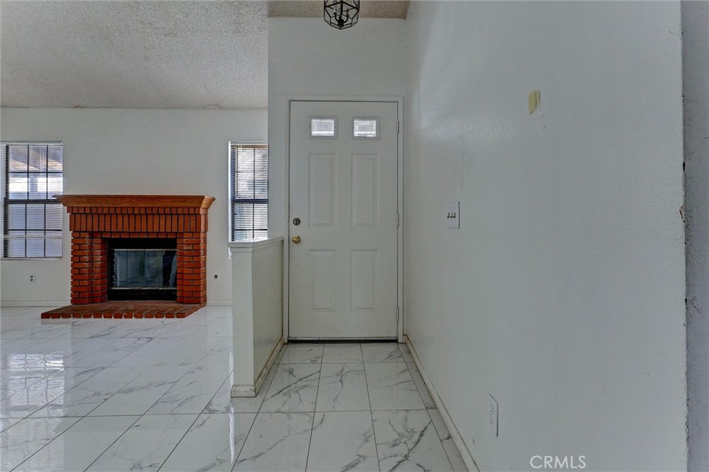 2812 Fairfield Avenue Property Photo 6